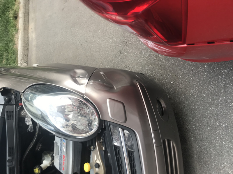 Крыло переднее левое Nissan Micra K12  2006 хэтчбек 1.4 Бензин Киев