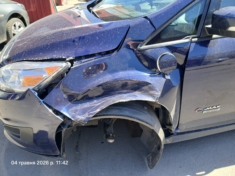 Крыло переднее левое Ford C-Max  2017 хэтчбек 2.0 Гибрид Киев