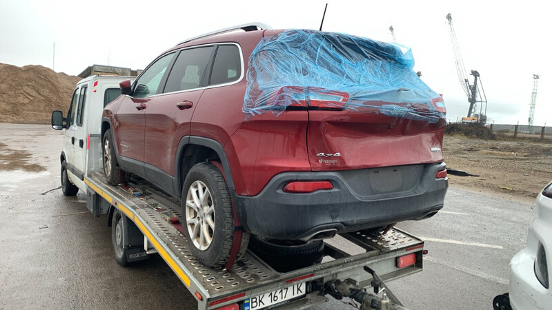 Крышка багажника Jeep Cherokee 2015 г.  3.2 л бензин Дубно