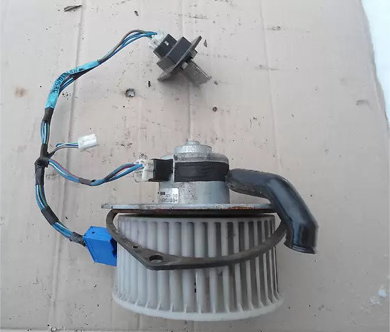 Мотор пічки HB111GA5R-A   Mazda 626