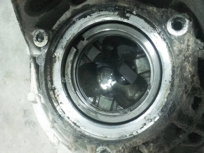 Чашка полуоси левая Opel Movano  1999 2.8 Дизель 