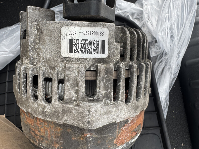 Генератор Renault Scenic 3 хэтчбек 2015 г.  1.6 л дизель Луцк