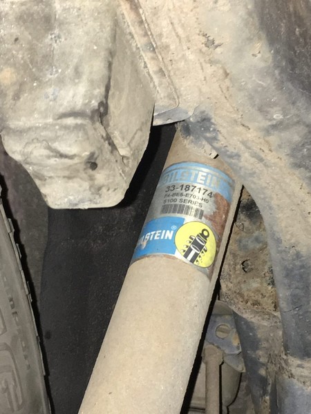 Bilstein b8 5100 Toyota FJ Cruiser 2007 г.  4.0 л бензин Киев