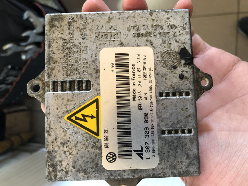 Фара передняя левая ксенон 1307329090   Volkswagen Golf, Volkswagen Jetta