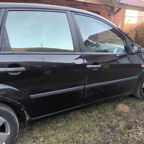 Дверь передняя левая Ford Fiesta MK6  2006 хэтчбек 1.4 Бензин Хмельницкий