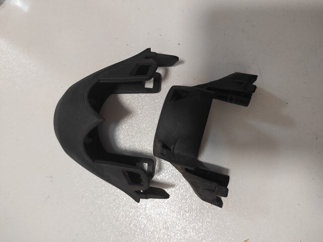 Кронштейн передньої камери Audi Q7 2019 г.  2.0 л бензин Квасилов