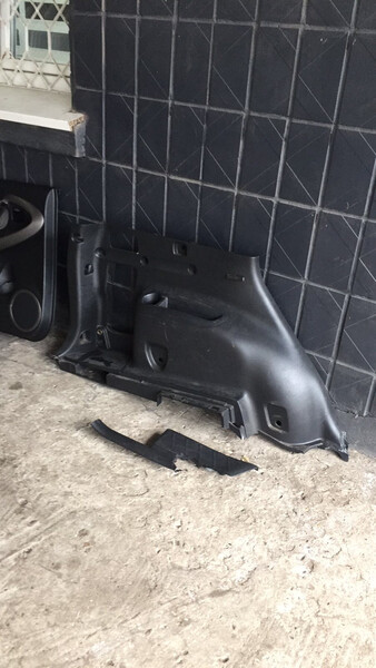 Накладка багажника 6474042040   Toyota RAV4