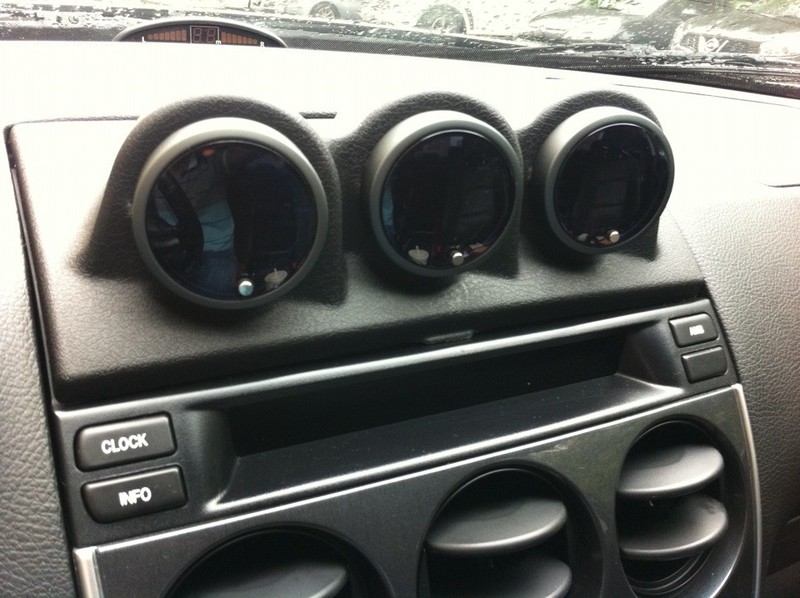 Подиум для доп. приборов Mazda 6  2006 2.3 Бензин Киев