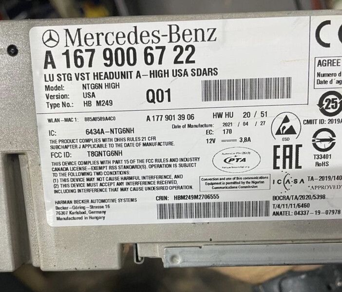 Штатная магнитола Mercedes GLE-Class 2021 г.  3.0 л гибрид Ровно