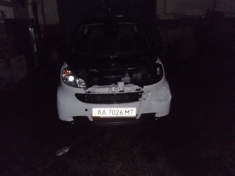 Фара основна лев. Smart ForTwo  2010 купе 999.0 Бензин Киев