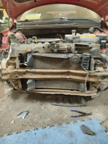 Телевизор с усилителем Kia Rio 3 2012 г.  1.4 л бензин Каменское