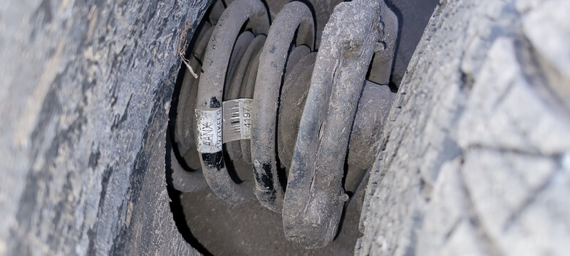 Пружина передняя Chevrolet Tracker  2014 1.8 Бензин Харьков