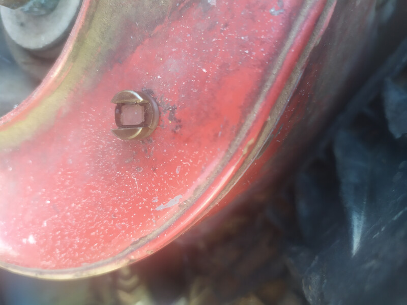 Регулировочная шайба клапана (направляющая клапана) Nissan Primera P10  1992 2.0 Бензин Балта