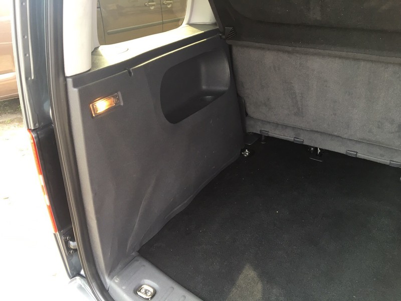 Пластик на заднюю правую арку Volkswagen Caddy LIFE 2014 2.0 Дизель Луцьк