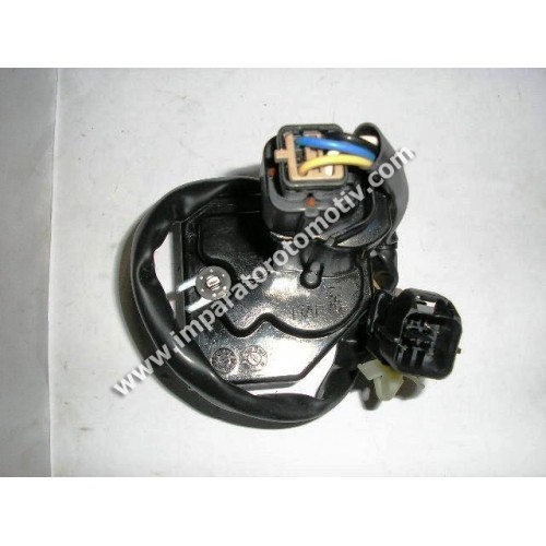 Актуатор замка вод. двери CENTRAL DR LOCK/UNLOCK - DR'S CONTROL,FINISH'G - LHD Hyundai Getz GL хэтчбек 2007 г.  1.6 л бензин Днепропетровск