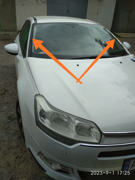 Накладки ветрового стекла Citroen C5  2011 универсал 2.0 Дизель Мукачево