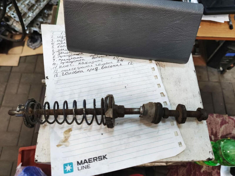 Необходима сама тяга на регуляторе тормозов не в сборе Toyota Hiace 2001 р.  2.5 л дизель Одеса