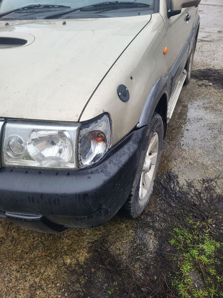 Поворотник левый та правий Nissan Terrano II  2004 1.6 Бензин Харків