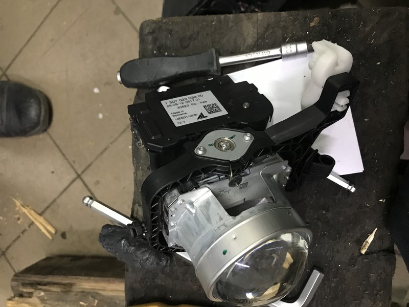 Линза Mercedes S-Class 2007 г.  4.7 л бензин Черновцы