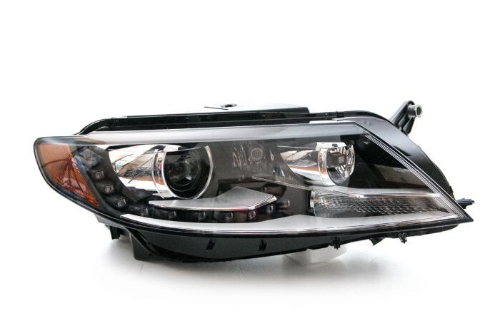 Фара передняя правая ксенон 3C8941754S   Volkswagen Passat, Volkswagen Passat CC