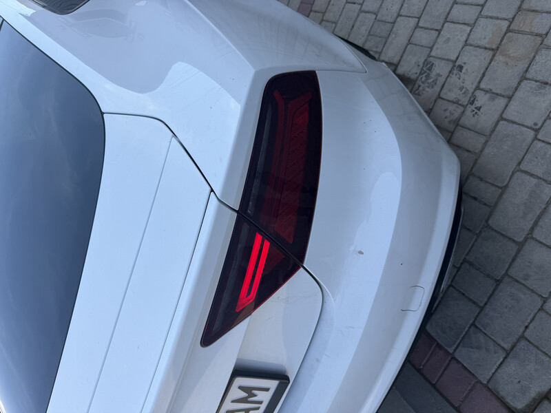 Задний стоп сигнал Audi A7  2015 2.0 Дизель Тячев