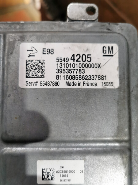 ЕБУ 55494205   Opel Zafira