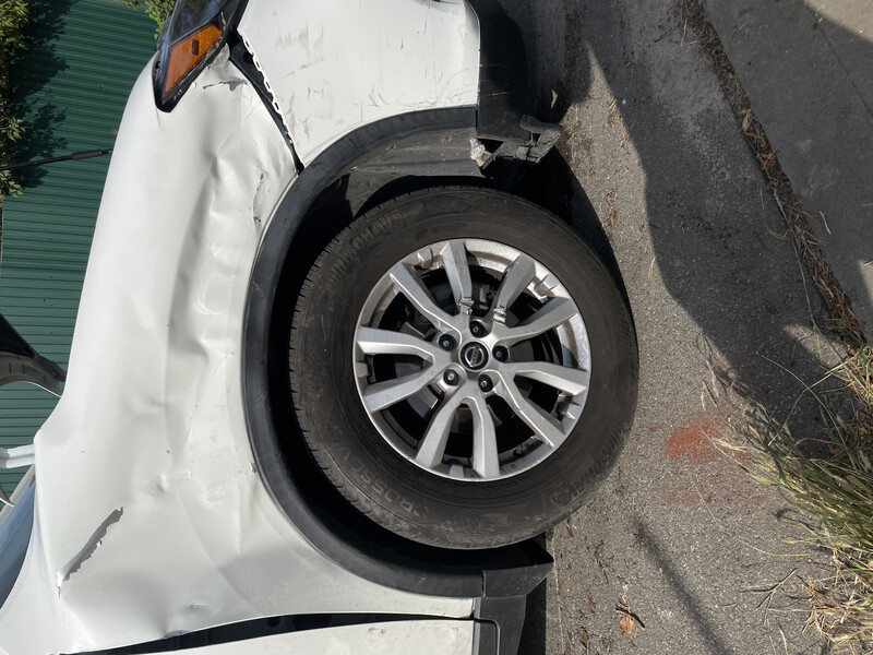 Бачок омивателя, крыло правое Nissan Rogue  2020 2.0 Бензин Ирпень