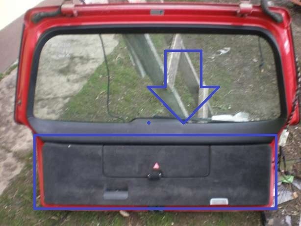 Обшивка крышки багажника Audi A6 C5  2002 универсал 2.5 Бензин Киев