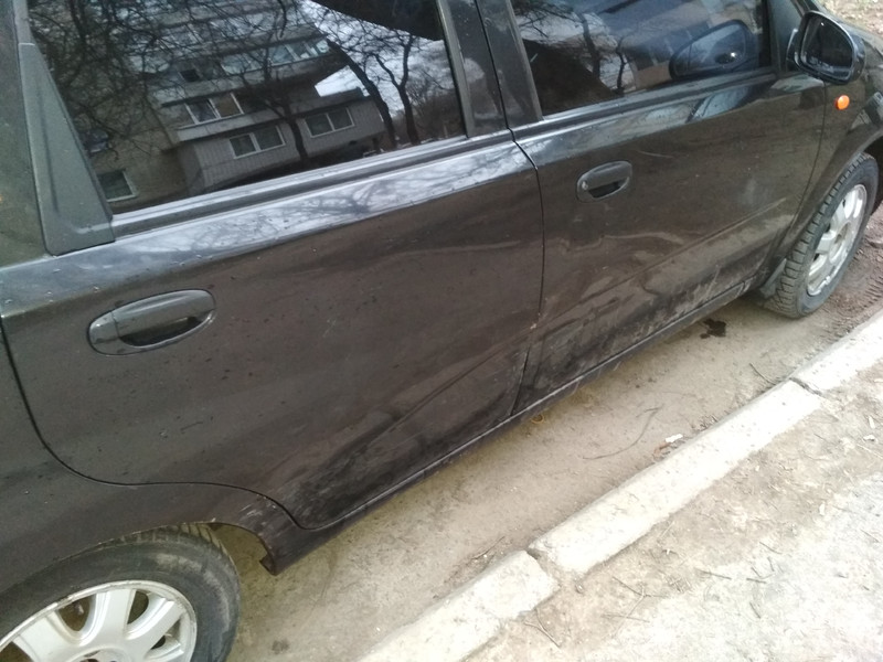 Дверь передняя/дверь задняя Chevrolet Aveo хэтчбек 2005 г.  1.5 л бензин Винница