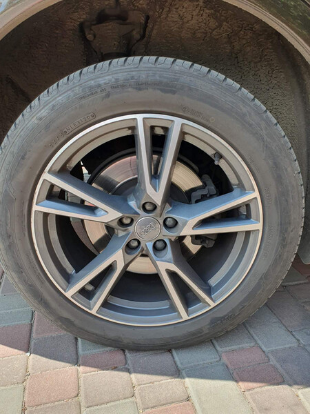 2 таких диска Audi Q5  2017 2.0 Бензин Одесса