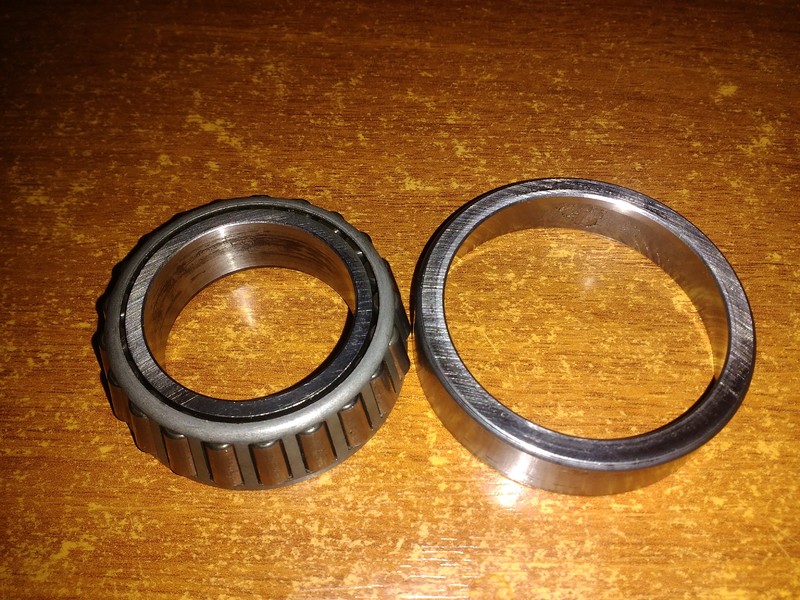 Підшипник Ford Escort  1984 хэтчбек 1.4 Бензин Чертков