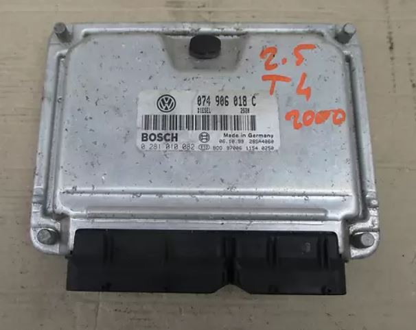 Блок керування ДВЗ 074906018С   Volkswagen T4 (Transporter)