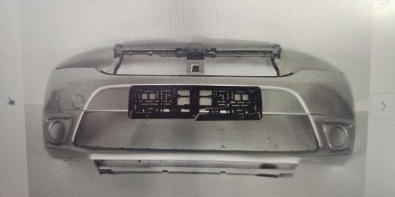 Передній бампер Renault Logan MCV універсал 2016 р.  1.5 л дизель Боярка