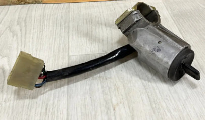 Замок зажигания ЗАЗ 1103 Славута  2008 хэтчбек 1.3 Бензин Боярка