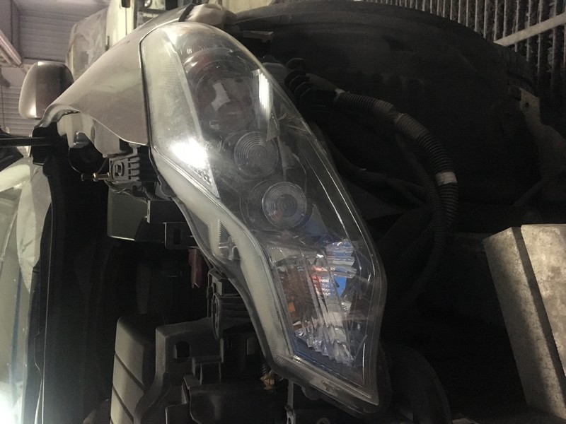 Передня фара Nissan Murano  2008 3.5 Бензин 