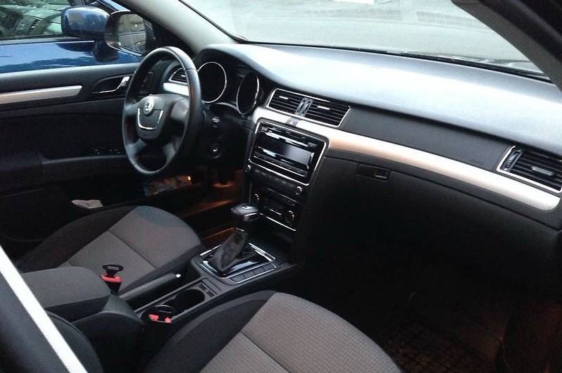 Подушки безопасности с накладками Skoda Superb 2  2012 1.8 Бензин Краматорск