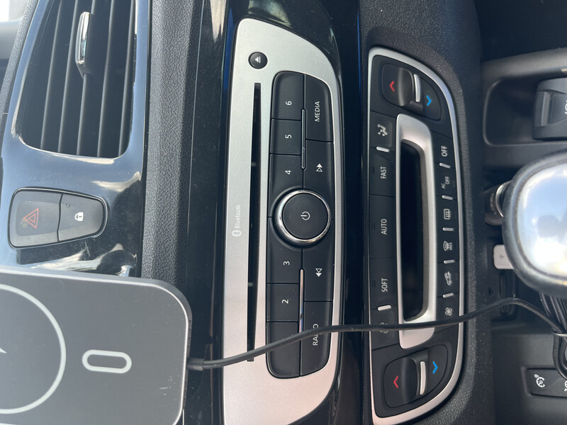 Магнитола комплектация bose Renault Grand Scenic  2015 універсал 1.5 Дизель 