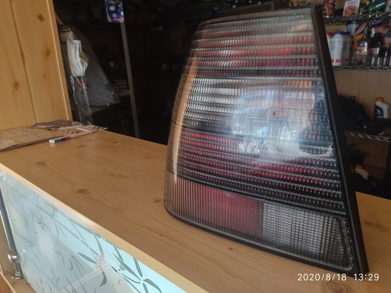 Фонарь задний Volkswagen Bora  2001 1.6 Бензин Запорожье