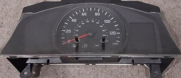 Панель приборов Nissan NV200 2012 г.  1.5 л дизель Ровно