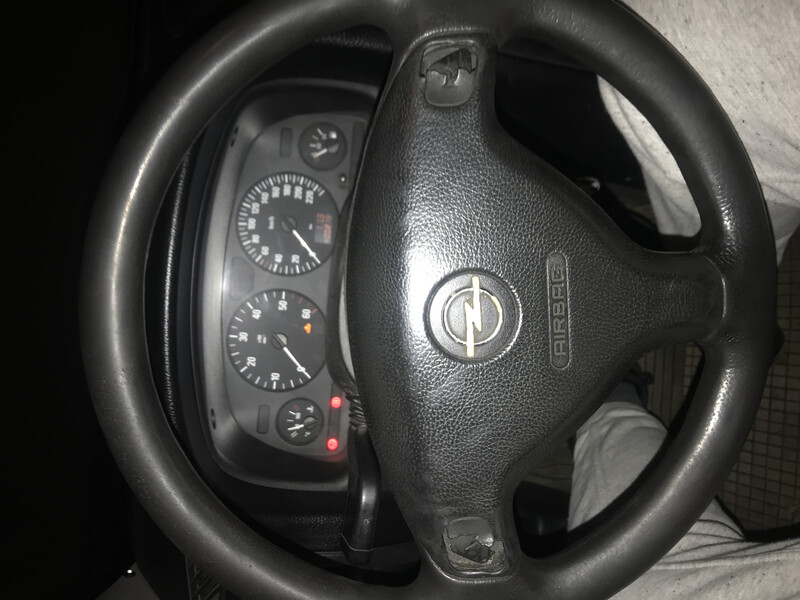 Кермо Opel Astra універсал 2003 р.  1.7 л дизель Луцьк
