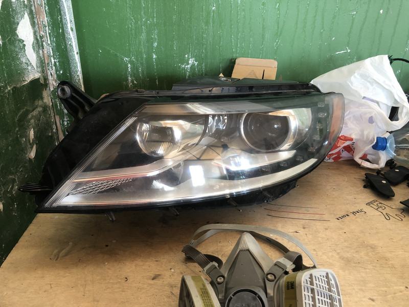 Фара правая сша Volkswagen Passat CC  2013 2.0 Бензин 