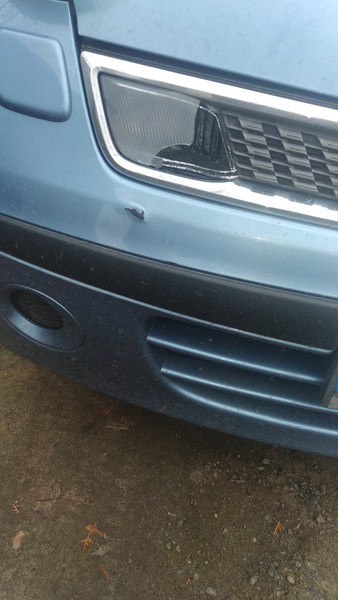 Противотуманная фара Nissan Micra K12  2008 хэтчбек 1.4 Бензин Винница