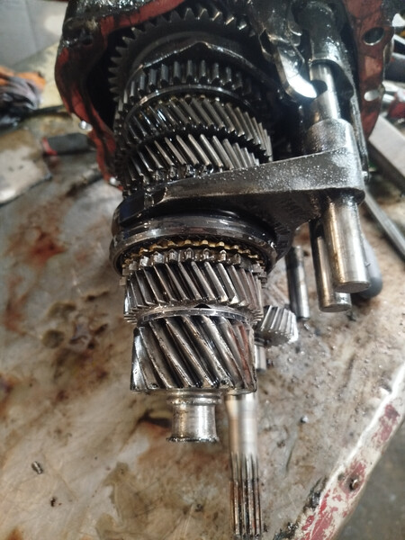 Вторичный вал Opel Astra  2002 универсал 1.7 Дизель Каменское