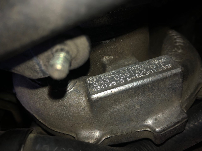 Турбина Audi A4  2001 2.5 Дизель Вараш