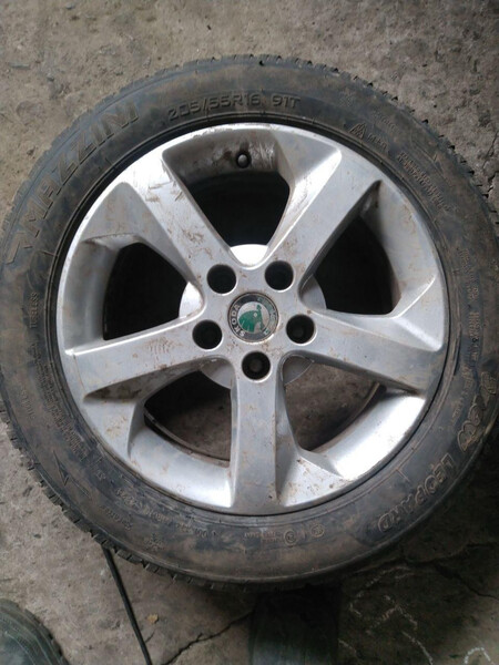 Диск литой Skoda Octavia  2008 2.0 Дизель Кривой Рог