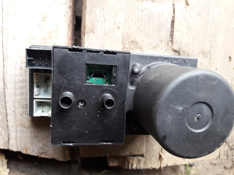 Насос центрального замка Audi A4 B5  1999 1.6 Бензин Воронеж