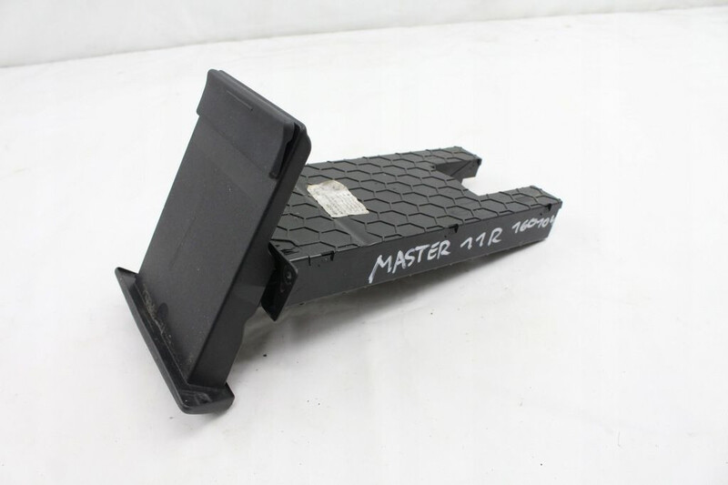 Полка торпедо Renault Master 2016 г.  2.3 л дизель Днепр