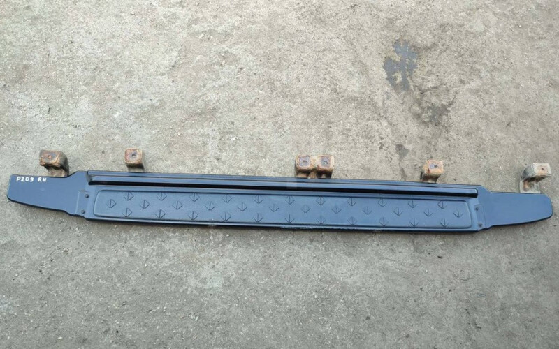 Подножка правая SSangYong Rexton универсал 2008 г.  2.7 л дизель Харьков