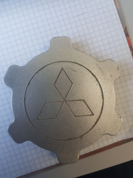 Колпачек на диск Mitsubishi Pajero Wagon универсал 2011 г.  2.0 л дизель Измаил