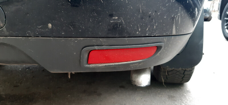 Відбивач у задній бампер Ford Mondeo 3  2005 хетчбек 1.8 Бензин 